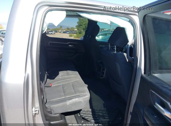 1C6SRFFT8LN358223 2020 RAM 1500 Silver VIN კოდის სტიკერის ხედი