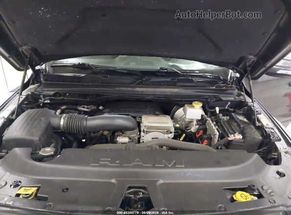 1C6SRFFT8MN804095 2021 RAM 1500 Gray Widok z tyłu