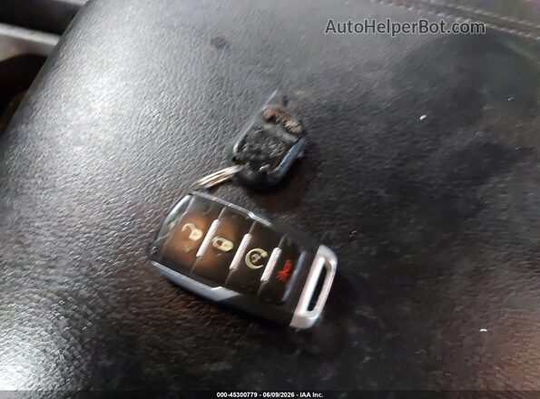 1C6SRFFT8MN804095 2021 RAM 1500 Gray Widok deski rozdzielczej
