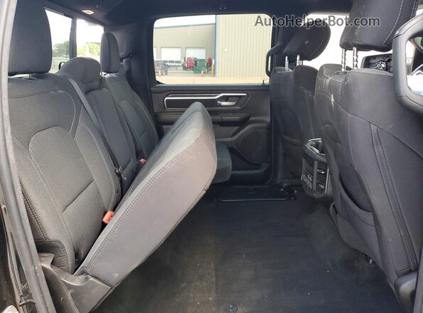 1C6SRFFT8RN204474 2024 RAM 1500 Black Вид задніх сидінь
