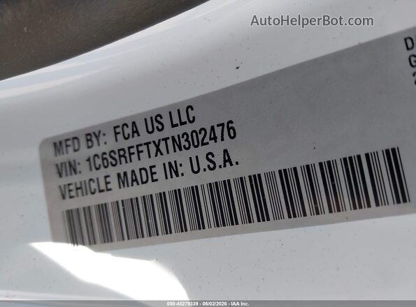 1C6SRFFTXTN302476 2026 RAM 1500 White Շարժիչի բաժամունքի տեսք