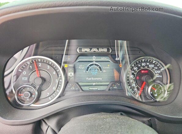 1C6SRFGP1SN679357 2025 RAM 1500 White Вид щитка приладів