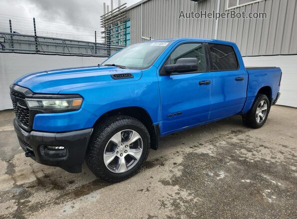 1C6SRFGP7TN202031 2026 RAM 1500 Blue 360 interior view