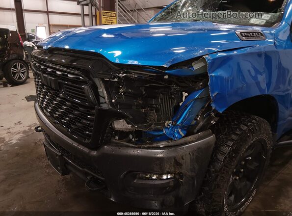 1C6SRFGP9TN224533 2026 RAM 1500 Blue Vista interior trasera