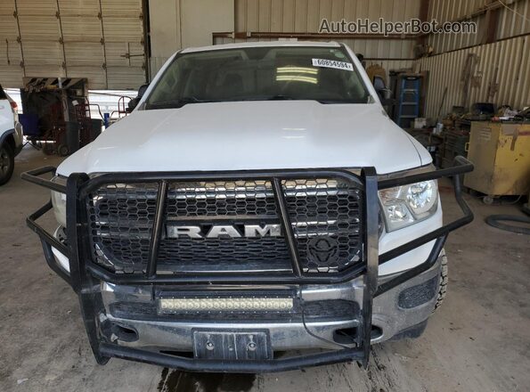 1C6SRFGT7LN236936 2020 RAM 1500 White Widok z przodu