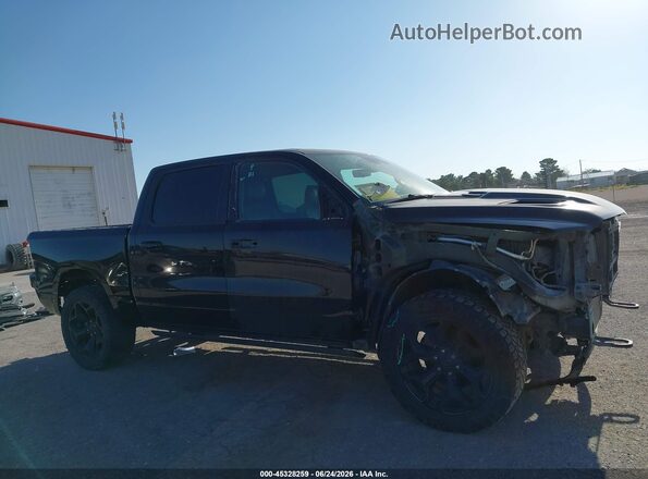 1C6SRFHM1NN402202 2022 RAM 1500 Black 360 interior view