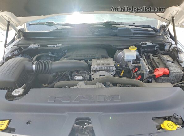 1C6SRFHT1LN170897 2020 RAM 1500 White უკანა სალონის ხედი