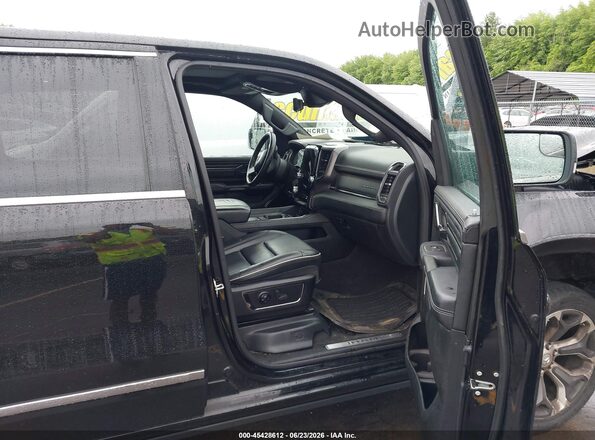 1C6SRFHT1NN116082 2022 RAM 1500 Black Front interior view
