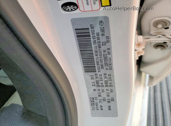 1C6SRFHT2KN682733 2019 RAM 1500 White VIN sticker view