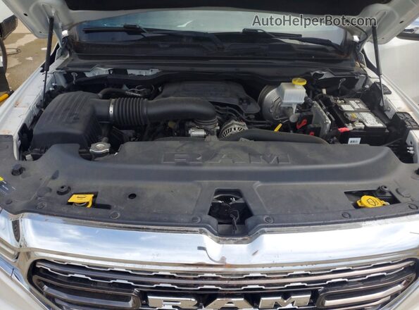 1C6SRFHT2LN357078 2020 RAM 1500 White უკანა სალონის ხედი