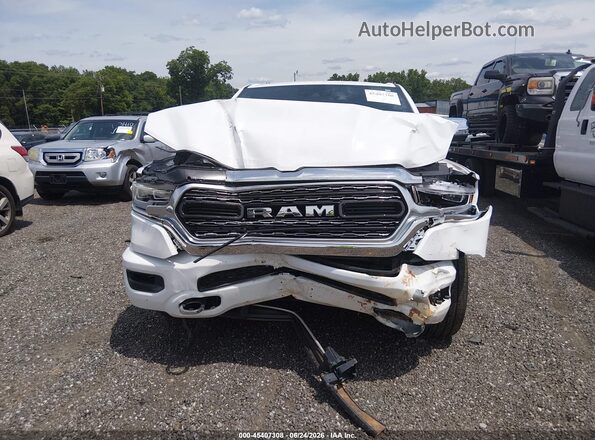 1C6SRFHT3RN172112 2024 RAM 1500 White Vista del cuadro de instrumentos