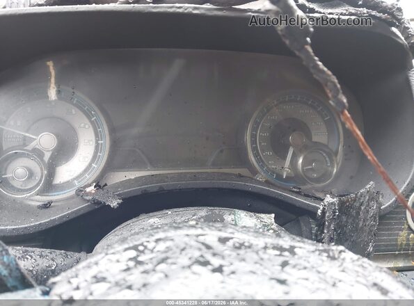 1C6SRFHT5KN713330 2019 RAM 1500 Maroon Vista de los asientos traseros