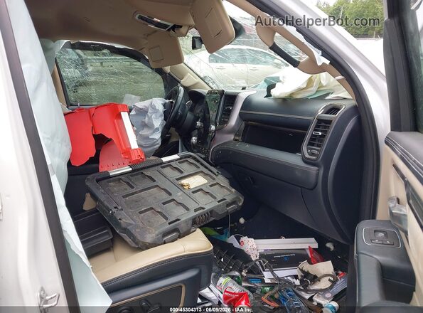 1C6SRFHT5MN588235 2021 RAM 1500 White Front interior view
