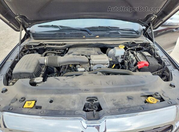 1C6SRFHT5PN527410 2023 RAM 1500 Black Rear interior view