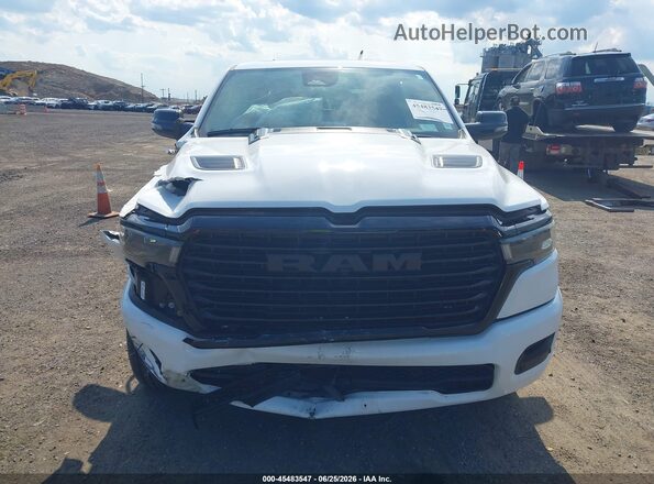 1C6SRFJP0SN615299 2025 RAM 1500 White ხელსაწყოთა პანელის ხედი