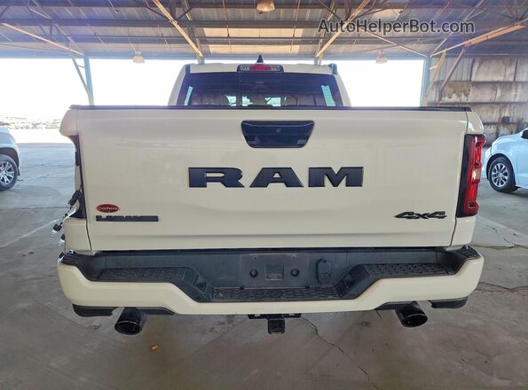 1C6SRFJP5SN766560 2025 RAM 1500 White 