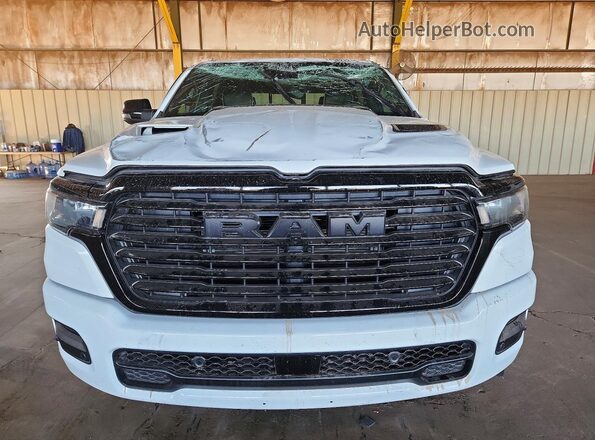1C6SRFJP5SN766560 2025 RAM 1500 White 