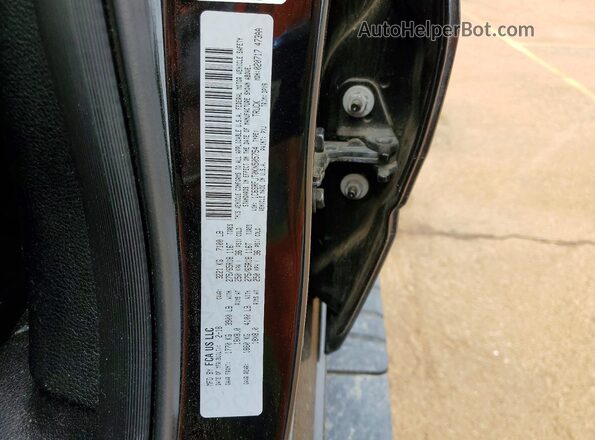 1C6SRFJT0KN505754 2019 RAM 1500 Black 