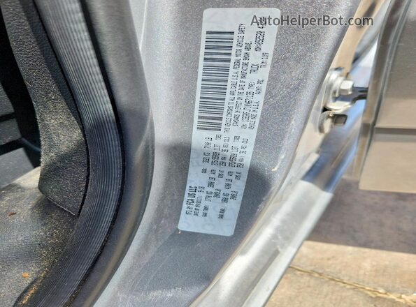 1C6SRFJT1KN671135 2019 RAM 1500 Серебряный 