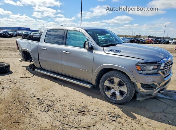 1C6SRFJT2MN735718 2021 RAM 1500 Silver Przód prawy