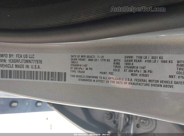 1C6SRFJT3MN777976 2021 RAM 1500 Silver Vista del compartimento del motor