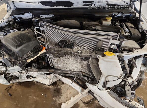 1C6SRFJT4PN580027 2023 RAM 1500 White Rear interior view