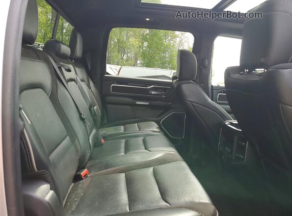1C6SRFJT5NN267355 2022 RAM 1500 Серебряный 
