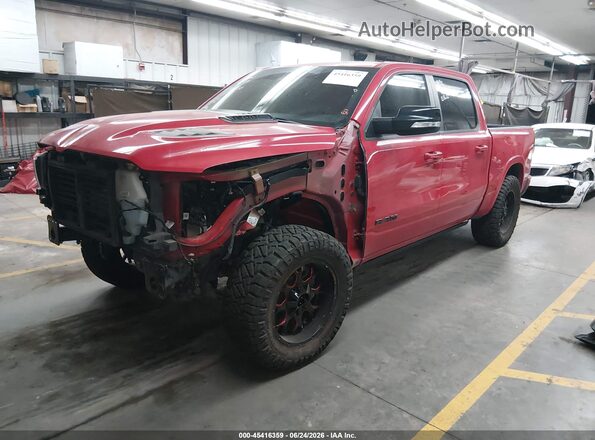 1C6SRFJT7MN620628 2021 RAM 1500 Red Առջևի ձախ երեք քառորդ տեսարան