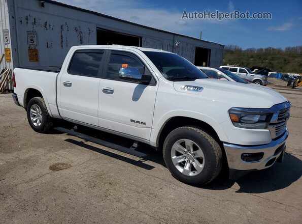 1C6SRFJTXNN138883 2022 RAM 1500 White Front right