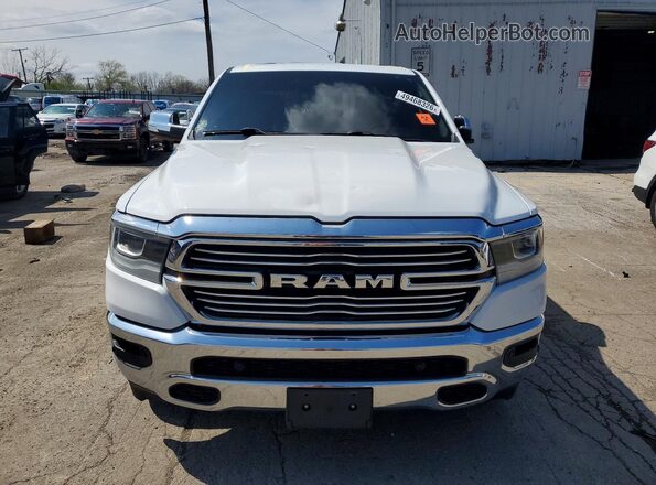 1C6SRFJTXNN138883 2022 RAM 1500 White Front view