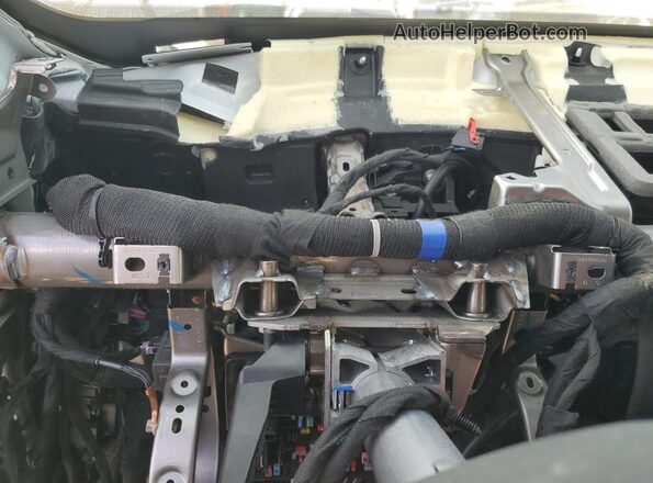 1C6SRFLP6SN536488 2025 RAM 1500 White 