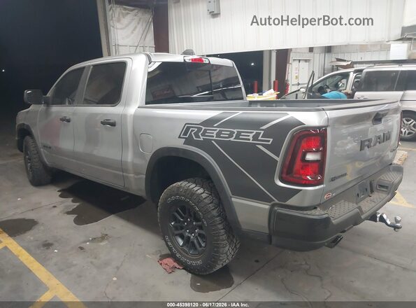 1C6SRFLP6SN711290 2025 RAM 1500 Silver Задня ліва чверть