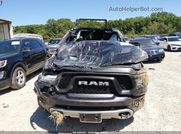 1C6SRFLT3LN351264 2020 RAM 1500 Black Սարքավորումների վահանակի տեսք