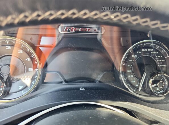 1C6SRFLT4MN558456 2021 RAM 1500 Gray Instrument cluster view