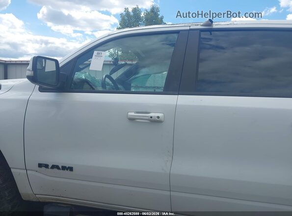 1C6SRFLT5KN837749 2019 RAM 1500 White Widok zestawu wskaźników