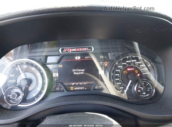 1C6SRFLT7LN301564 2020 RAM 1500 Gray Widok tylnych siedzeń