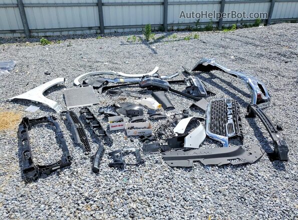 1C6SRFMP4SN752466 2025 RAM 1500 White უკანა სავარძლების ხედი