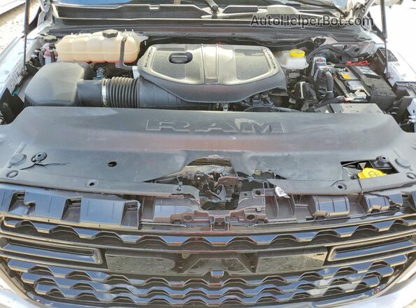 1C6SRFMP7SN645282 2025 RAM 1500 White Vista interior trasera