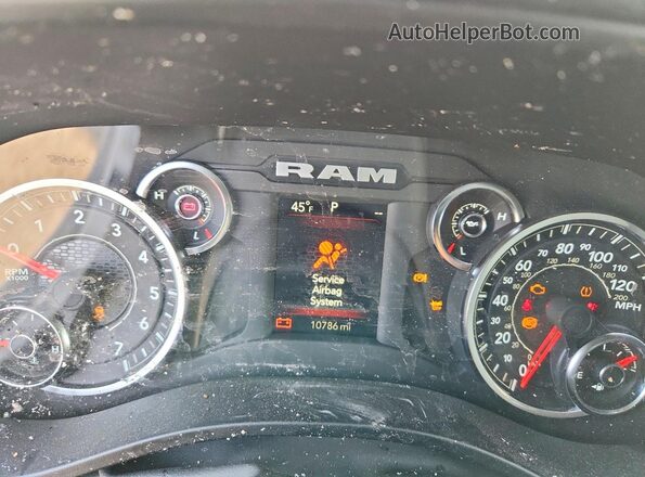 1C6SRFMP8SN657165 2025 RAM 1500 Белый Вид щитка приборов