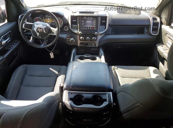 1C6SRFMT7KN897904 2019 RAM 1500 Black Вид панелі приладів