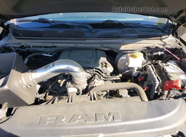 1C6SRFMT7KN897904 2019 RAM 1500 Black Вид задньої частини салону