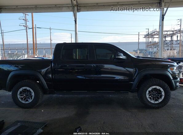 1C6SRFU90RN158520 2024 RAM 1500 Black Widok wnętrza 360 stopni