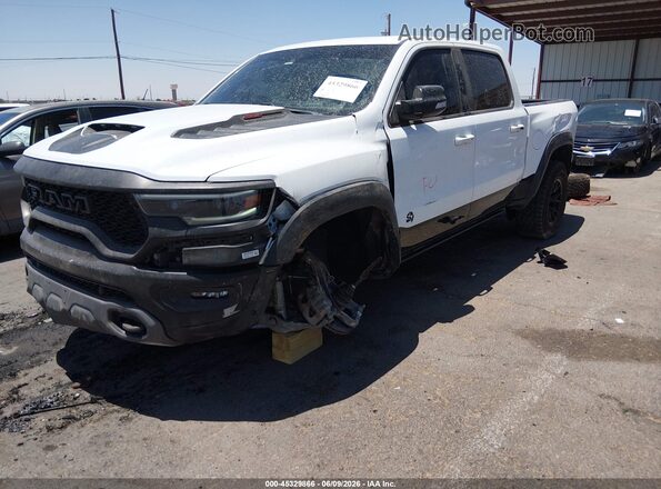 1C6SRFU95NN184654 2022 RAM 1500 Белый Вид спереди