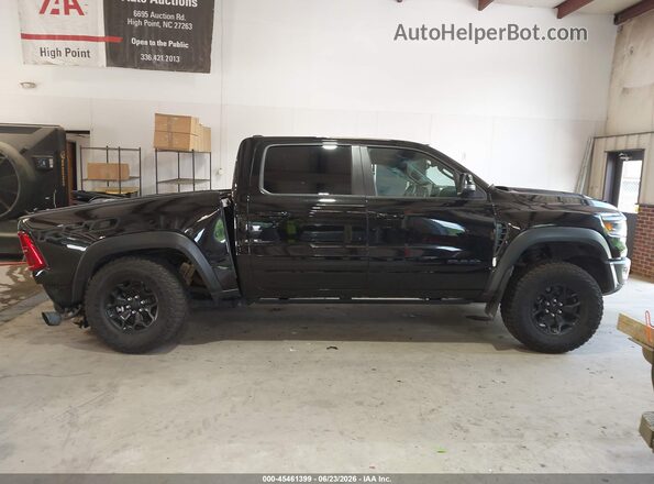 1C6SRFUP9SN722881 2025 RAM 1500 Black უკანა სალონის ხედი