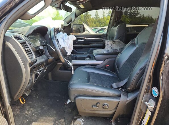 1C6SRFVT6NN154458 2022 RAM 1500 Black Front interior view
