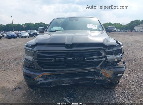 1C6SRFVTXNN359491 2022 RAM 1500 Gray ხელსაწყოთა პანელის ხედი