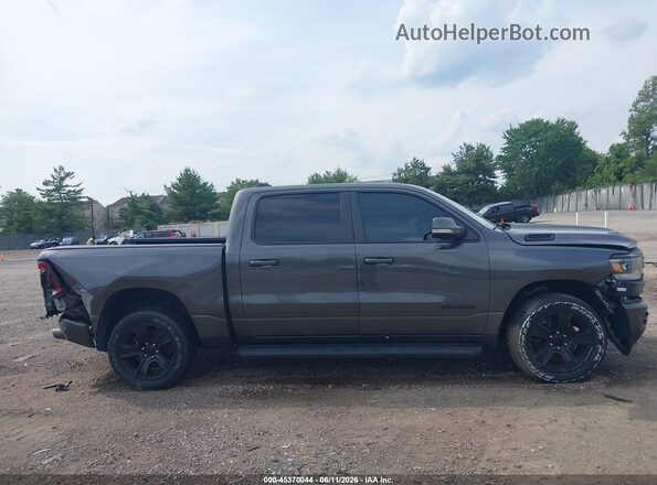1C6SRFVTXNN359491 2022 RAM 1500 Gray უკანა სალონის ხედი
