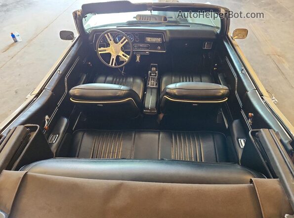 1D67J2K535981 1972 CHEVROLET CHEVELLE Серебряный 