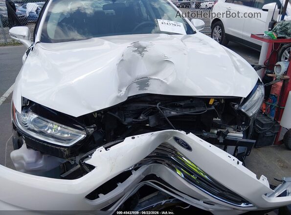 1FA6P0H70G5114526 2016 FORD FUSION White Vista frontal