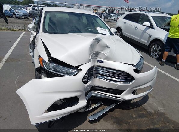 1FA6P0H70G5114526 2016 FORD FUSION White Vista del cuadro de instrumentos